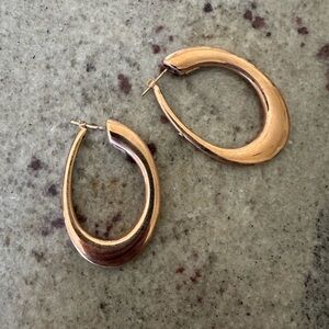 NWOT; Roberto Coin 18K ROSE GOLD DESIGNER LARGE CONTOURED HOOP EARRINGS